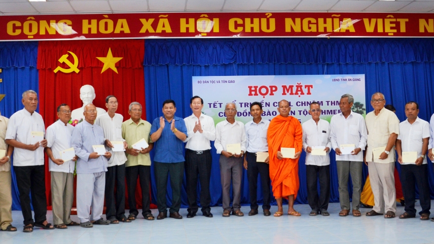 Bộ Dân tộc và Tôn giáo chúc Tết Chôl Chnăm Thmây của đồng bào dân tộc Khmer